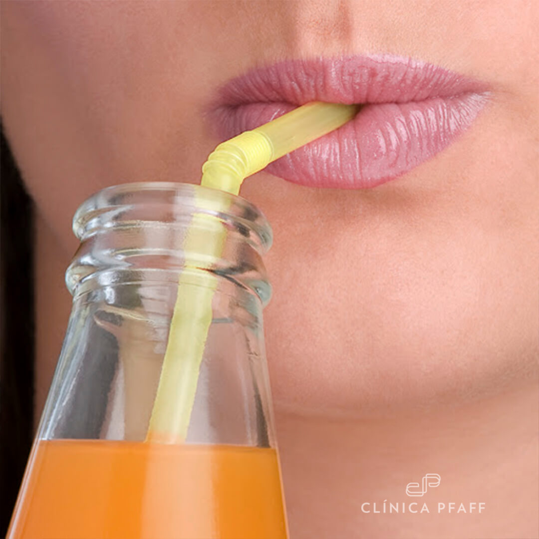 efecto-de-las-bebidas-gaseosas-y-carbonatadas-en-los-dientes-clinica-dental-pfaff-barcelona efecto-de-las-bebidas-gaseosas-y-carbonatadas-en-los-dientes-clinica-dental-pfaff-barcelona